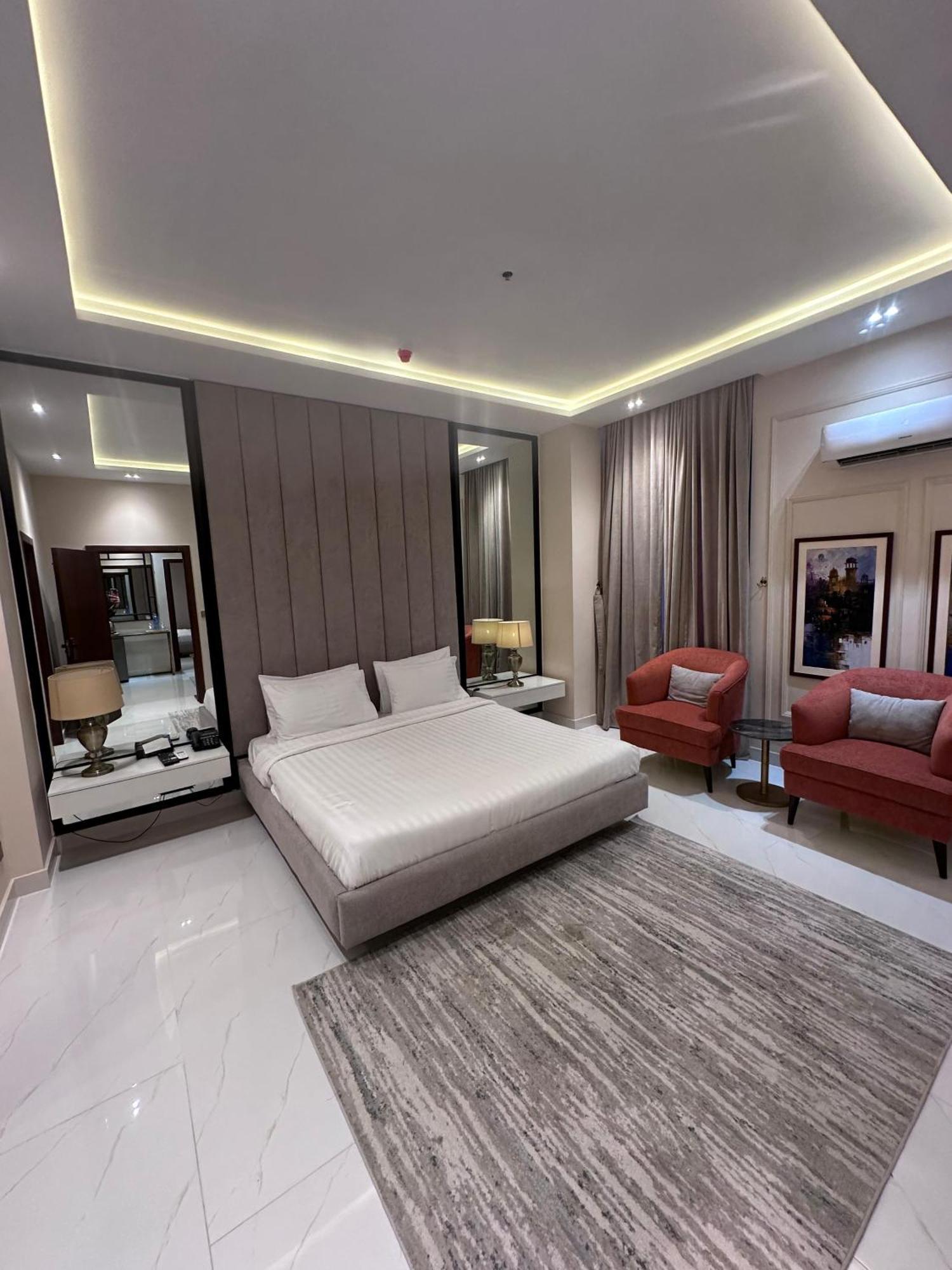 Pavilion Suites - Premium Aparthotel In Bahria Town Rawalpindi Eksteriør billede