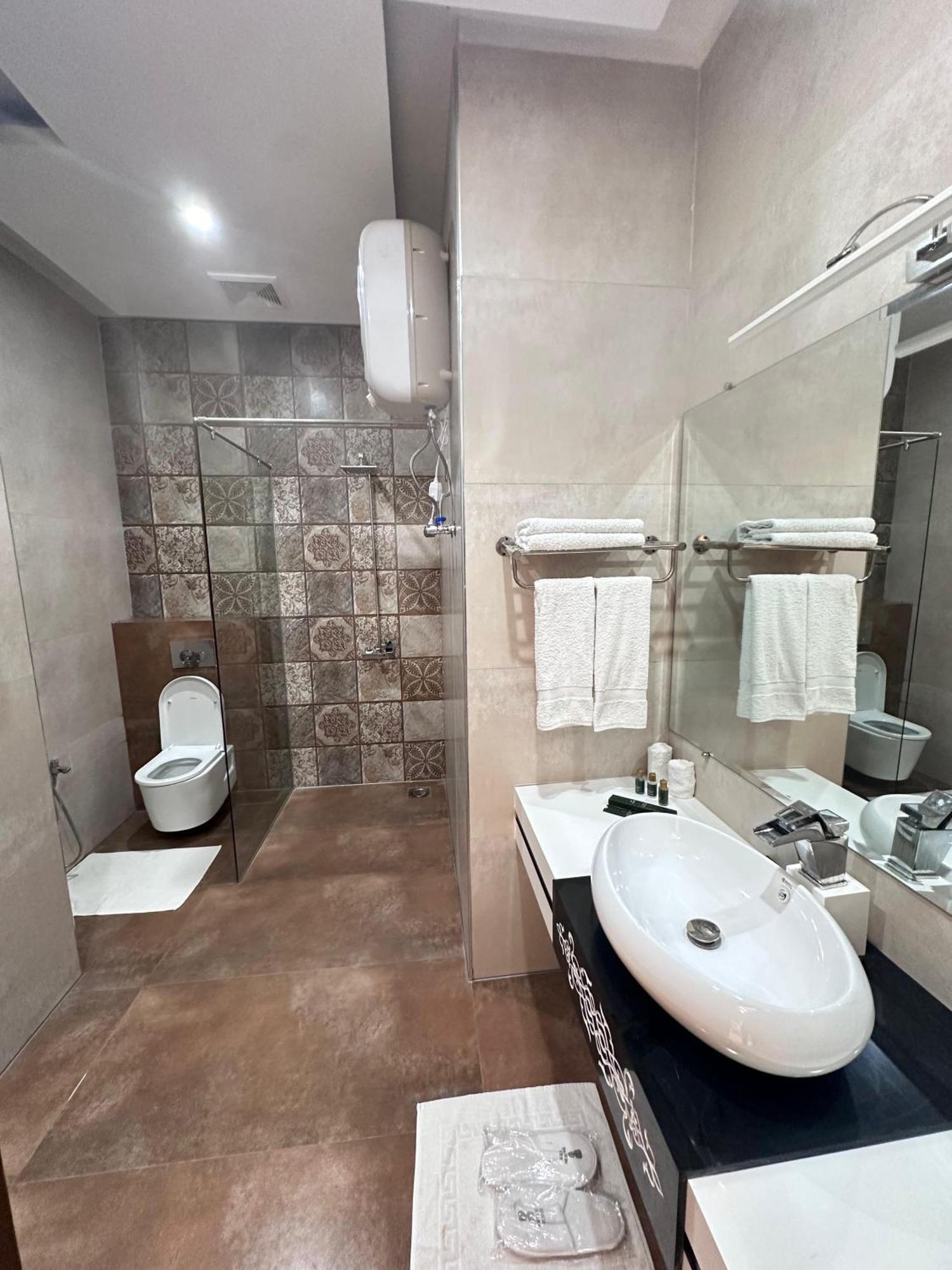 Pavilion Suites - Premium Aparthotel In Bahria Town Rawalpindi Eksteriør billede
