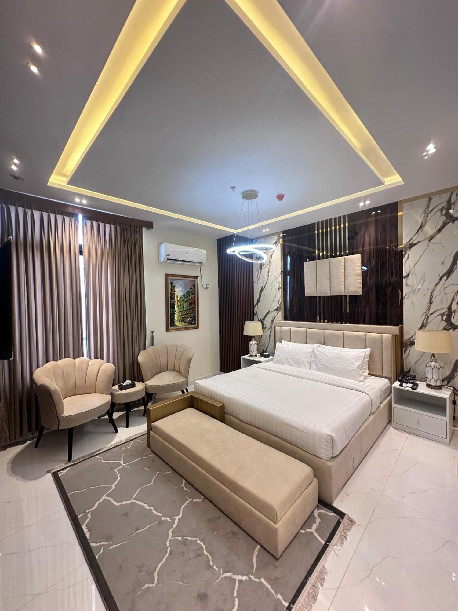 Pavilion Suites - Premium Aparthotel In Bahria Town Rawalpindi Eksteriør billede
