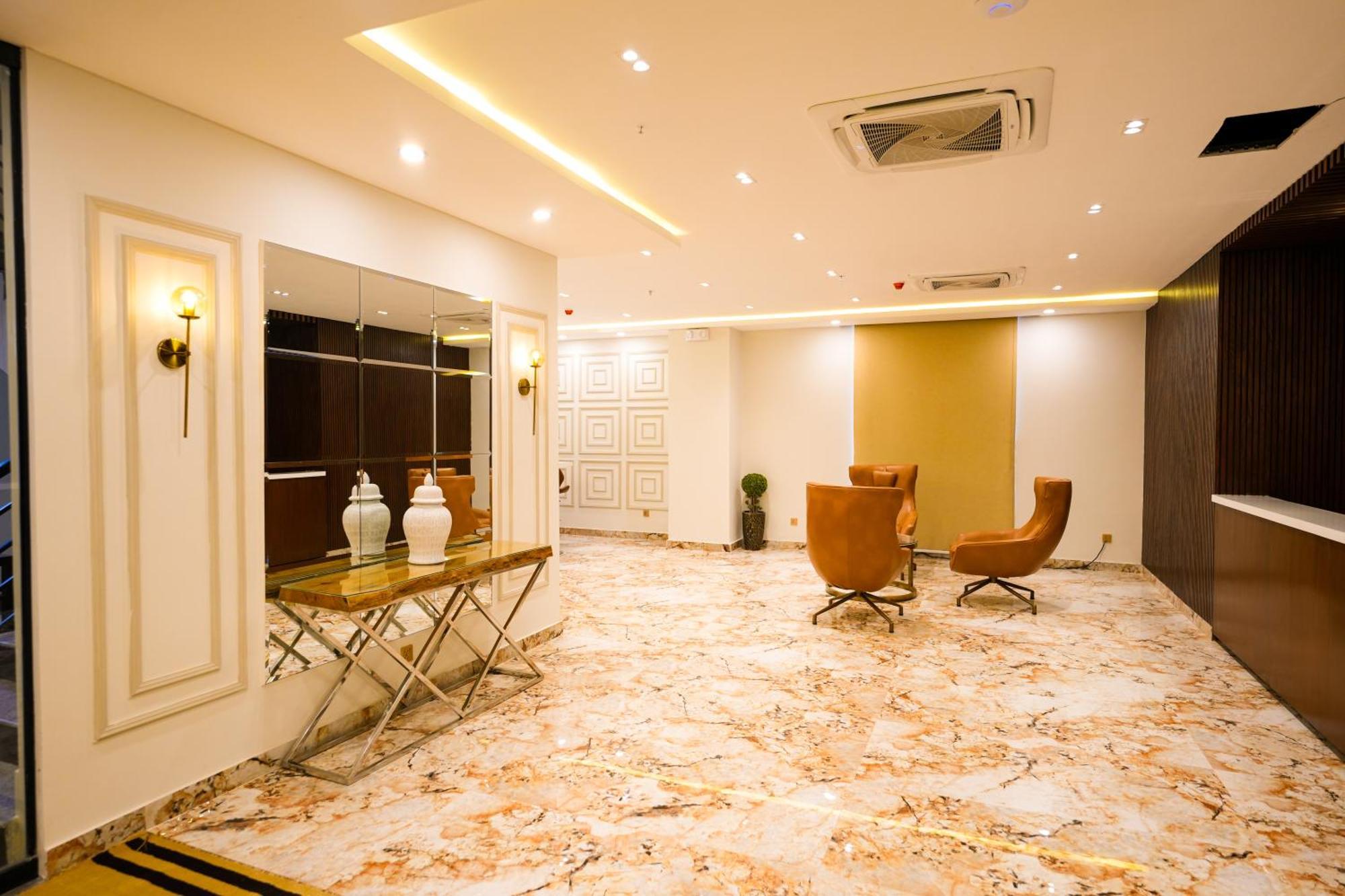 Pavilion Suites - Premium Aparthotel In Bahria Town Rawalpindi Eksteriør billede