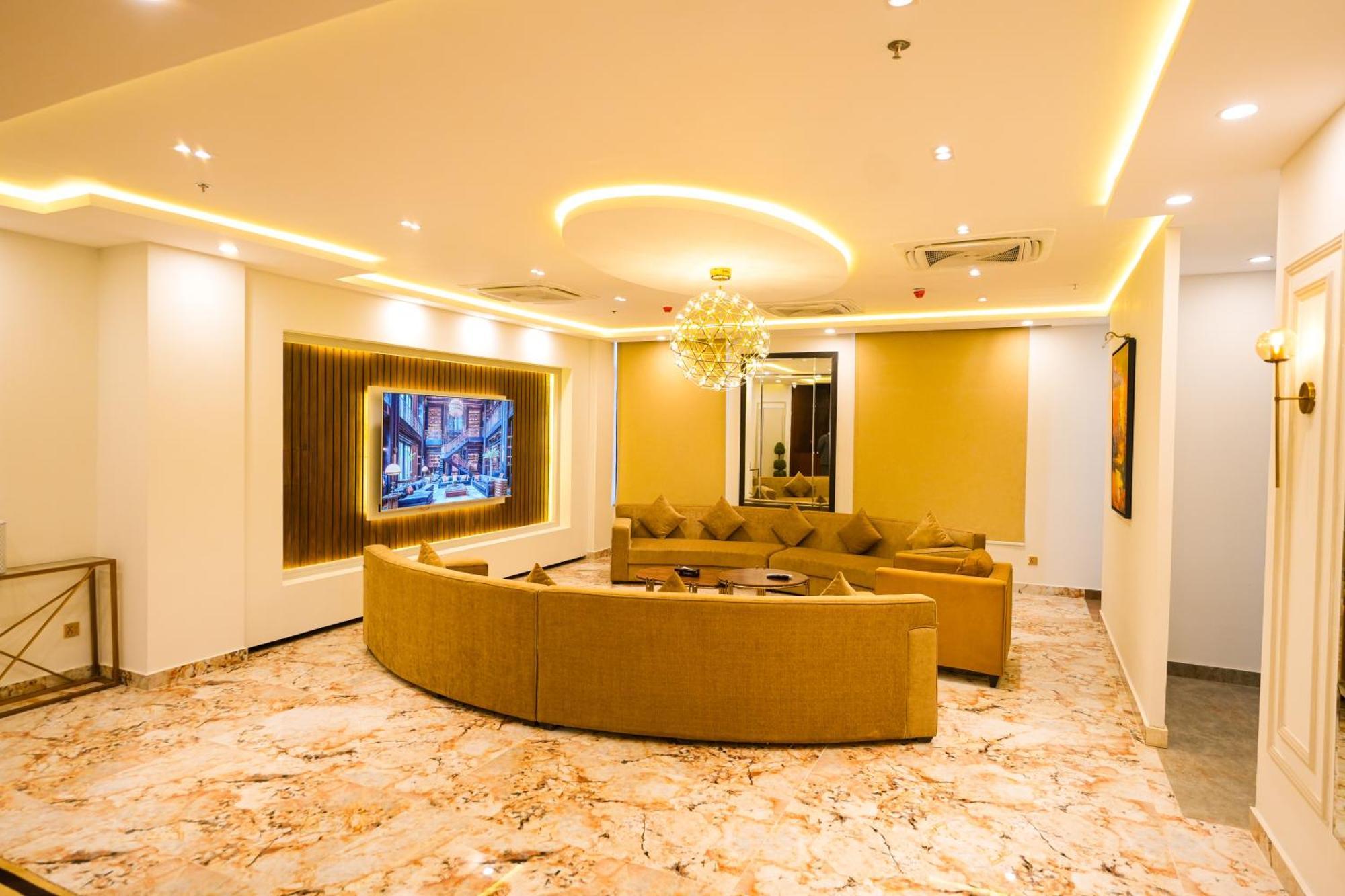 Pavilion Suites - Premium Aparthotel In Bahria Town Rawalpindi Eksteriør billede