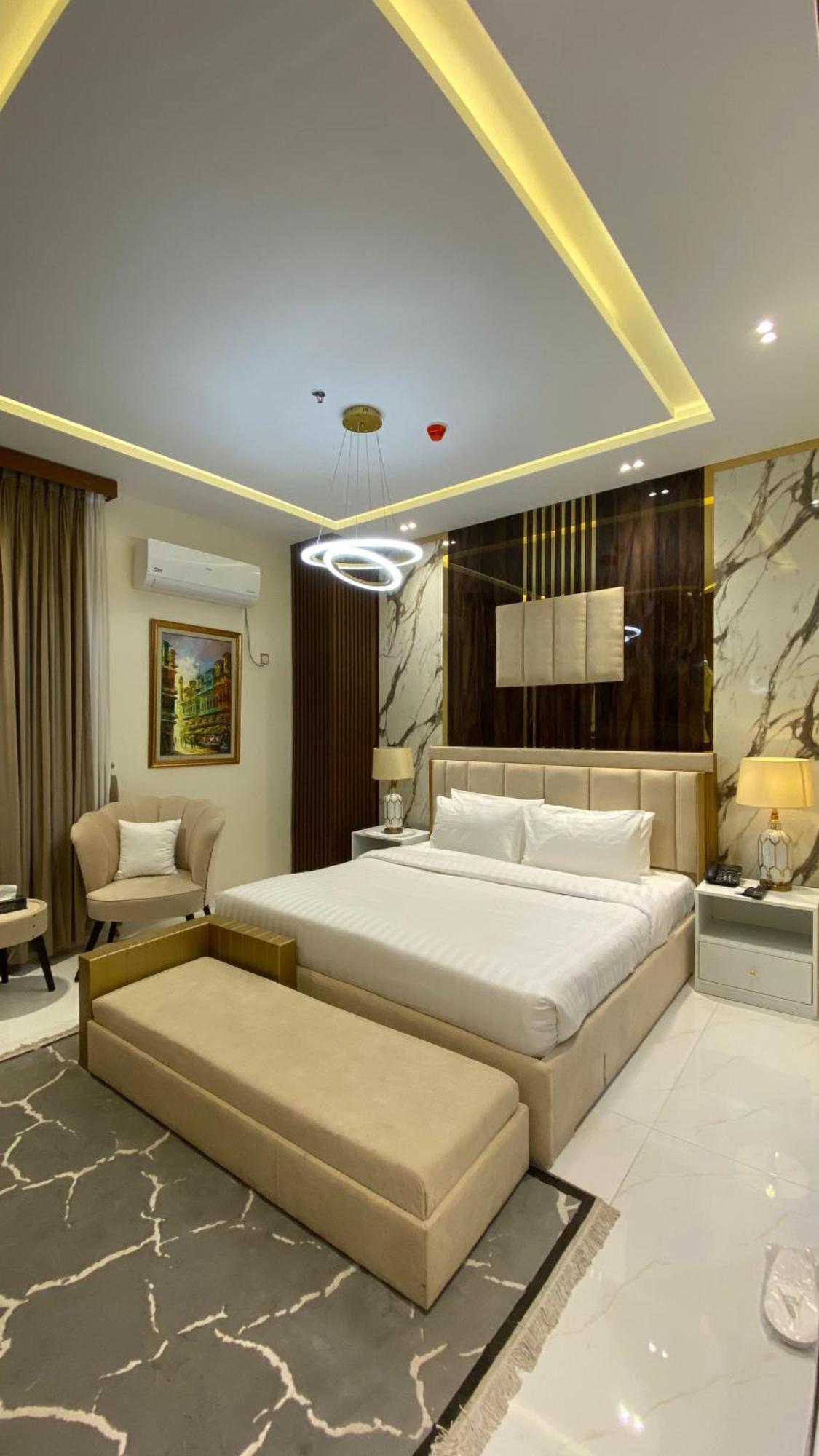 Pavilion Suites - Premium Aparthotel In Bahria Town Rawalpindi Eksteriør billede